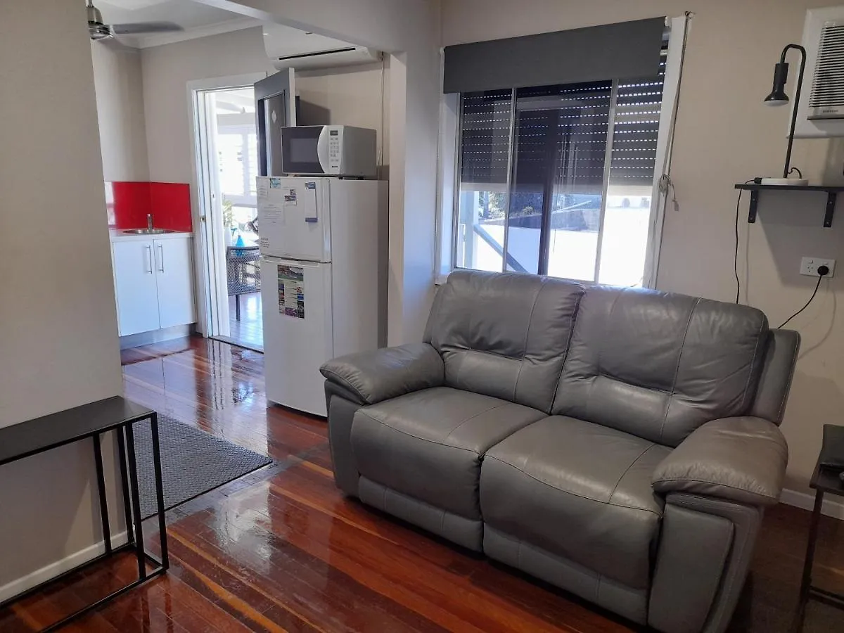 Ξενοδοχείο με διαμερίσματα Airlie Apartments Airlie Beach