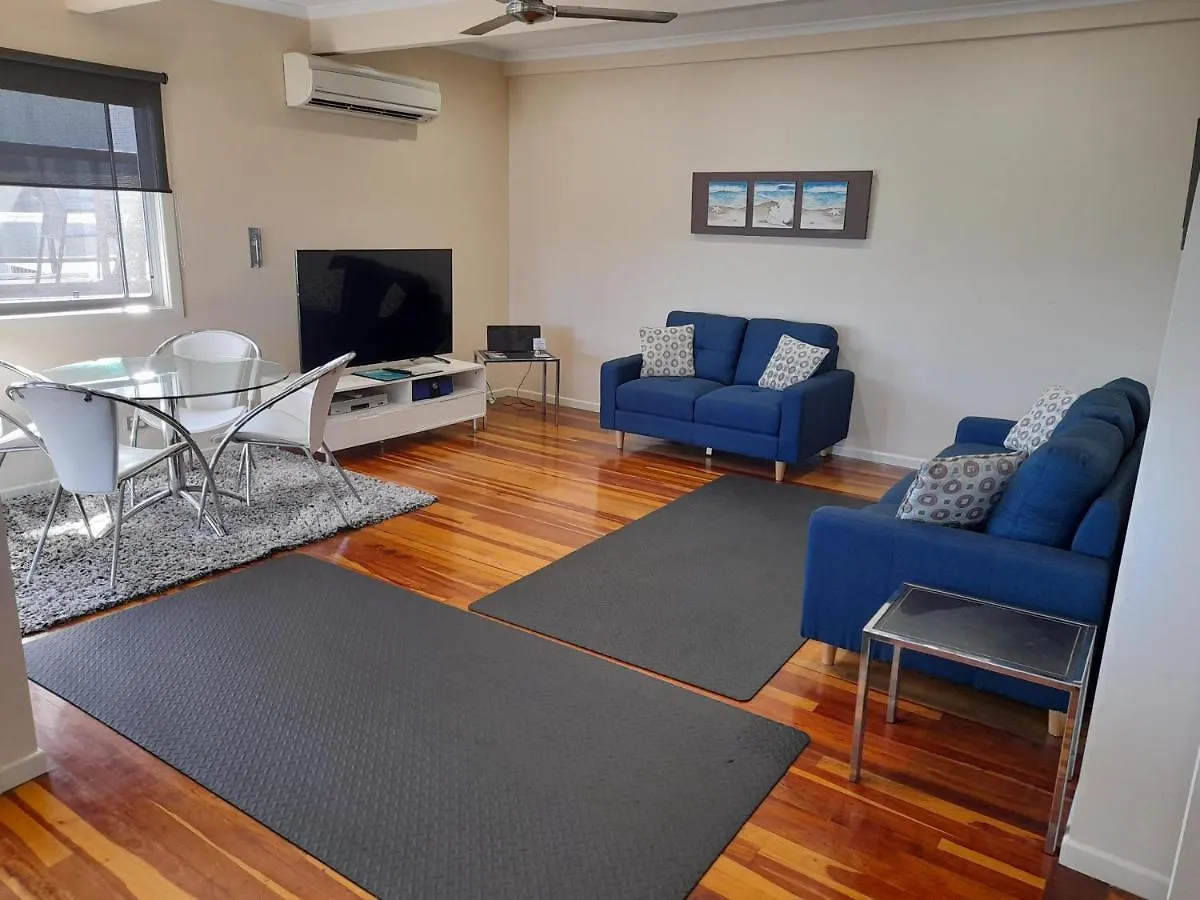 *** Aparthotel Airlie Apartments Airlie Beach Australia
