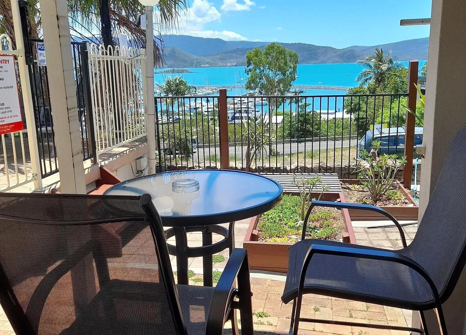 Airlie Apartments Airlie Beach 3*,  Avustralya