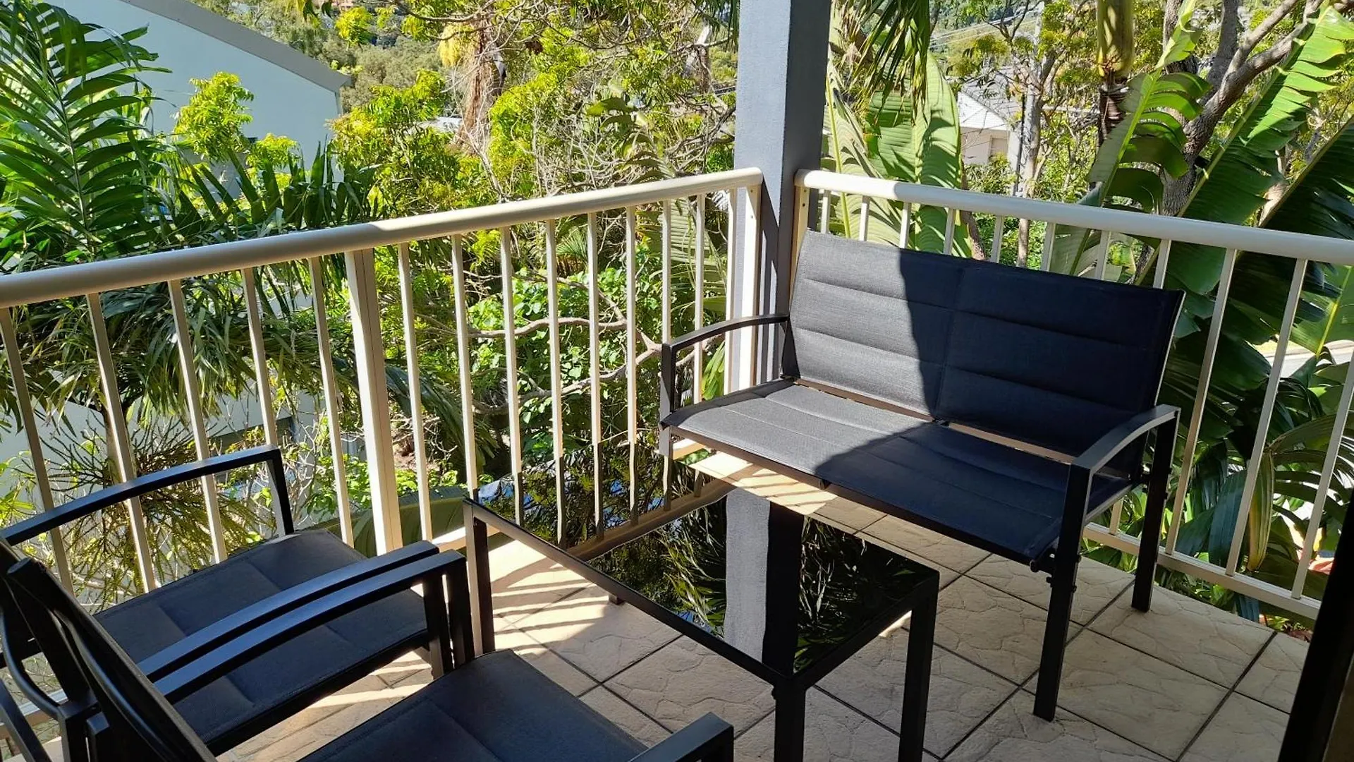 *** Aparthotel Airlie Apartments Airlie Beach Australia