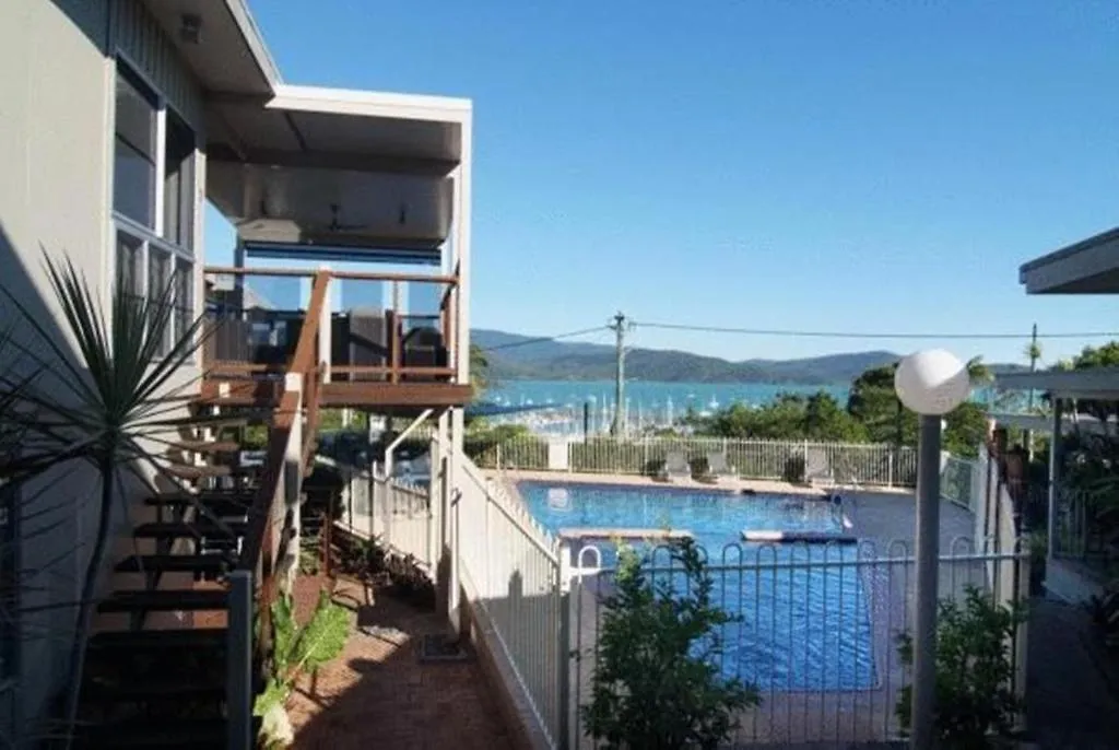 Airlie Apartments Airlie Beach 3*,