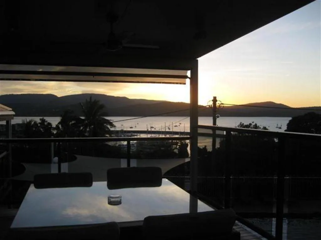 Lejlighedshotel Airlie Apartments Airlie Beach