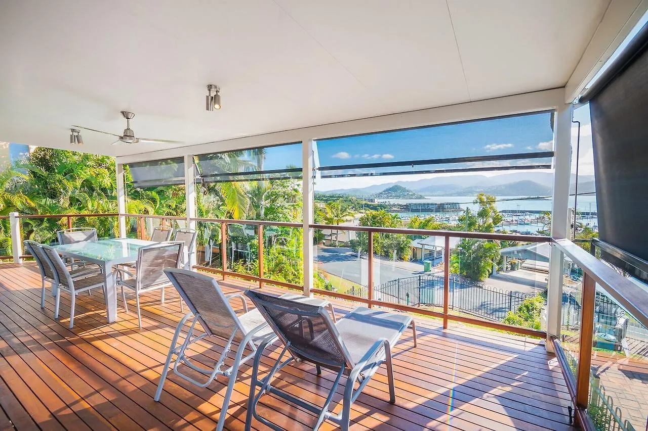 *** Lejlighedshotel Airlie Apartments Airlie Beach Australien